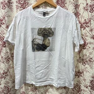 Ariana Grande Graphic T-Shirt White M